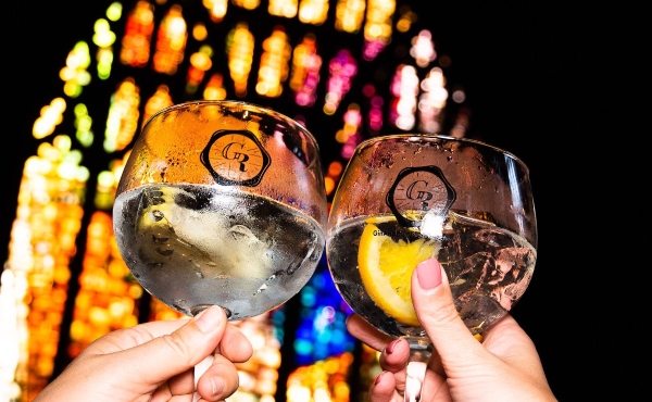 The Gin and Rum Festival is coming back to Bath!