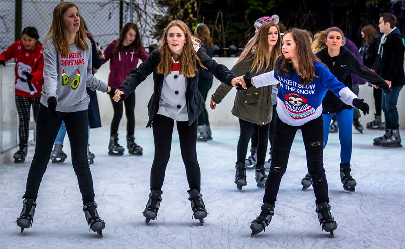 Snapped: Bath on Ice