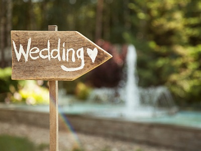 How to Create the Perfect Halloween Themed Wedding 
