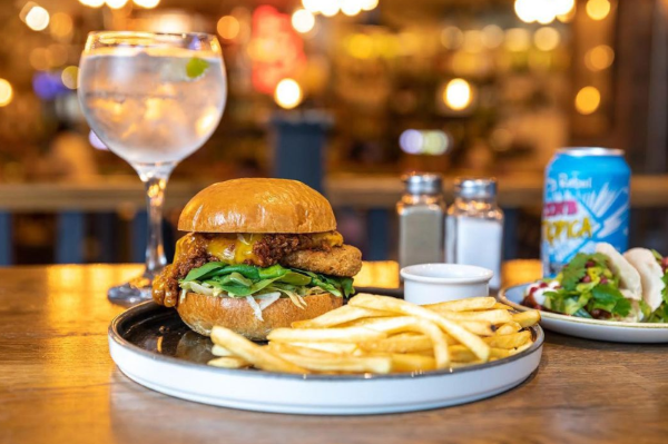 Win a Father's Day Lunch Worth up to £25 at The Canon