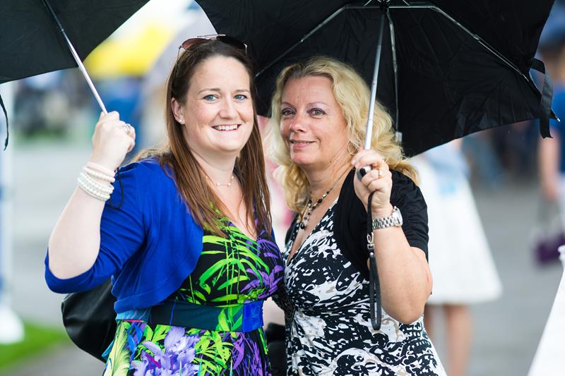 Snapped: Ladies Day at Bath Racecourse 2015