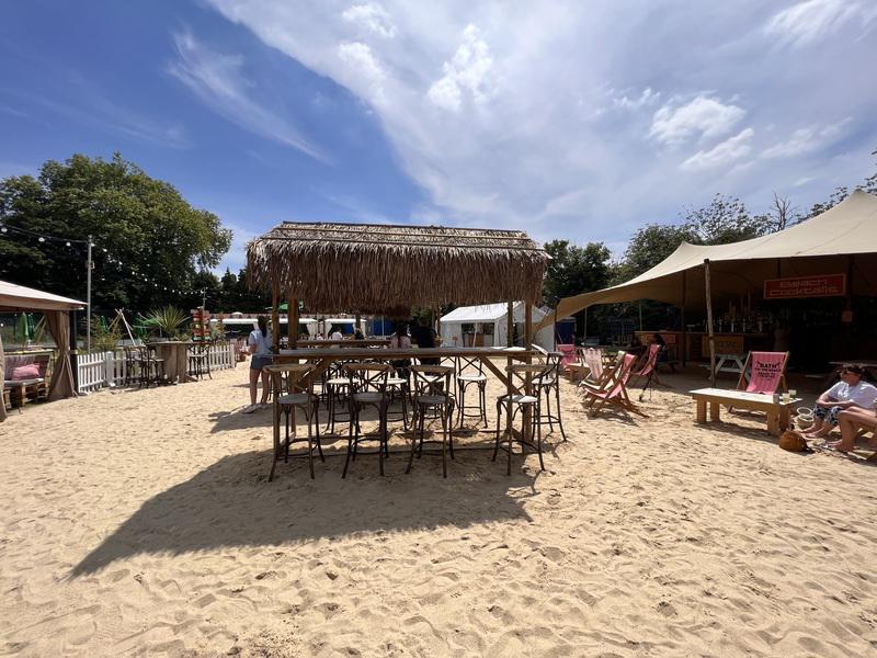 SNAPPED: Bath on the Beach 2022